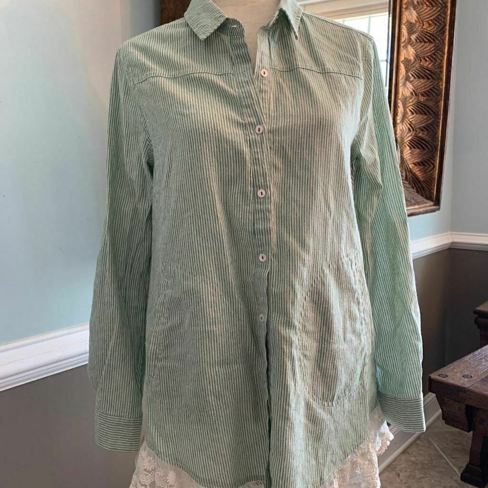 Umgee Womens Button Shirt Pin Stripe Lace Hem High